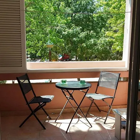 Close To Znjan Beach, Comfortable Apt With *